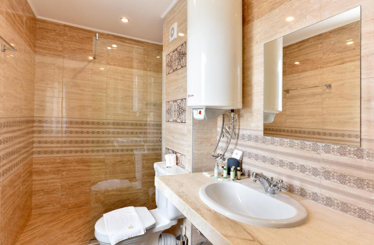Sirena Palace Family Hotel Obzor Ngoại thất bức ảnh