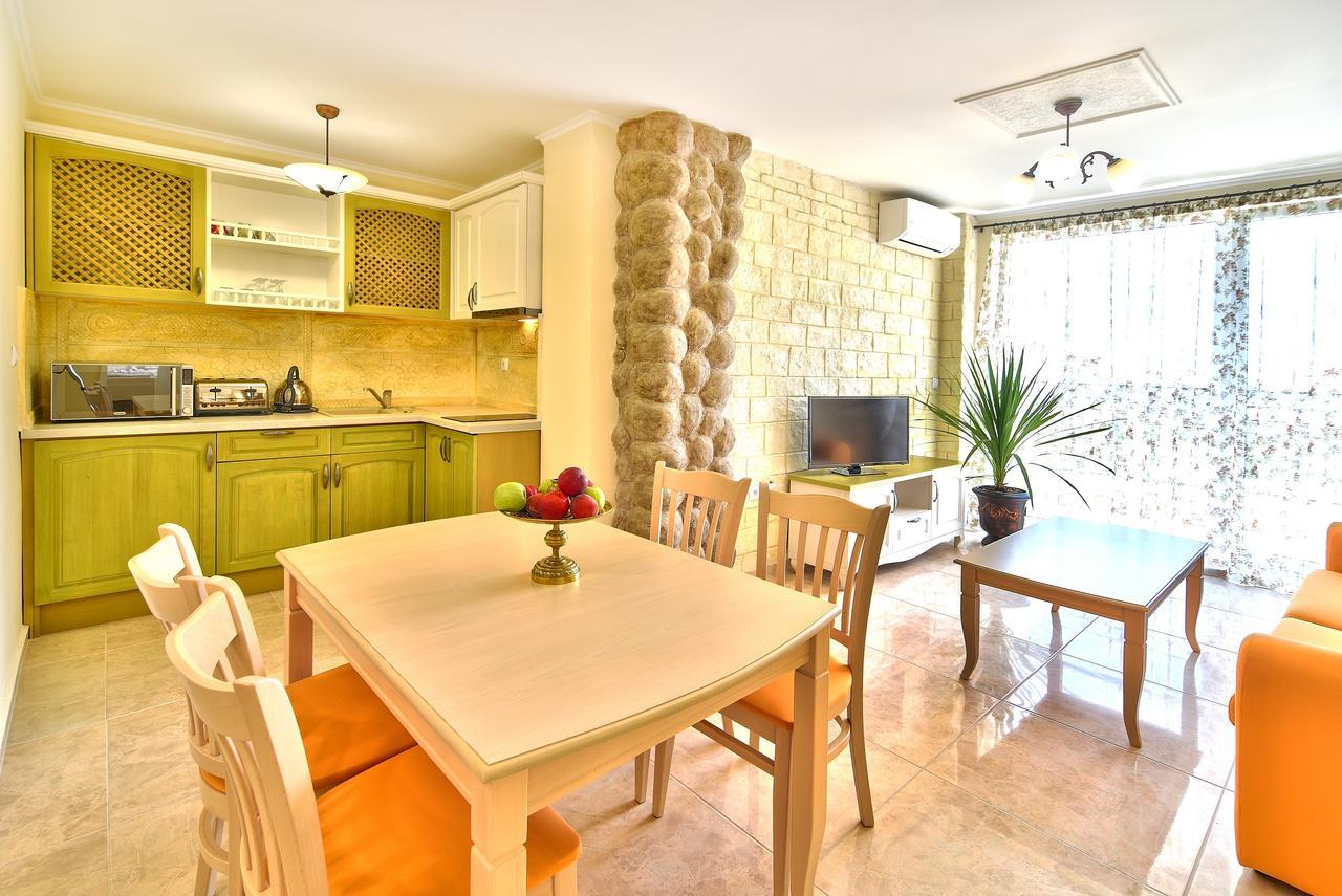 Sirena Palace Family Hotel Obzor Ngoại thất bức ảnh