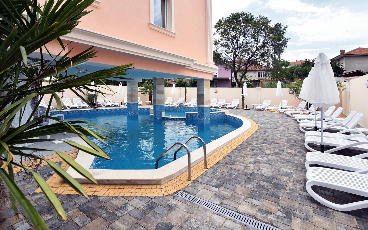 Sirena Palace Family Hotel Obzor Ngoại thất bức ảnh